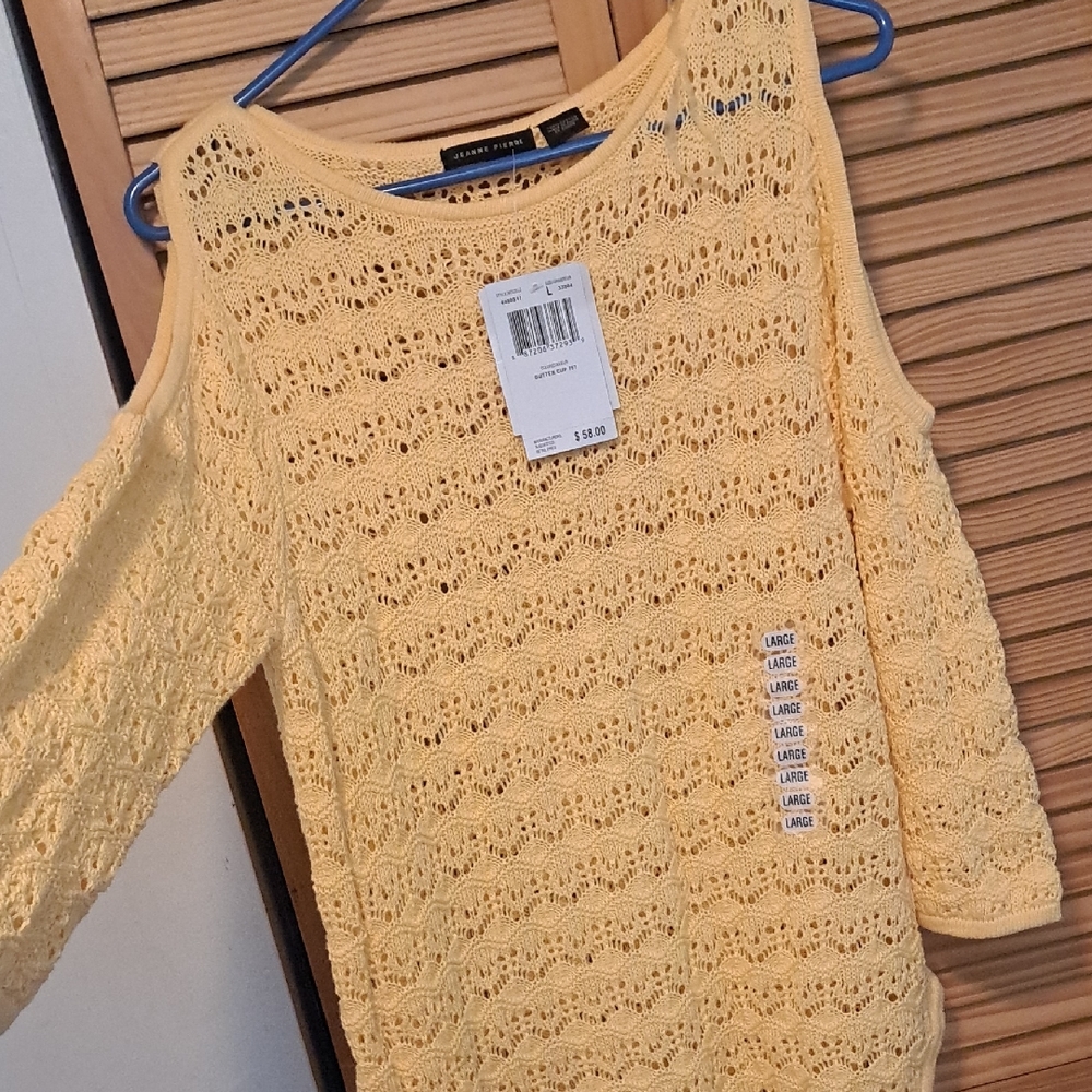 Forever 21 Yellow Lace Top